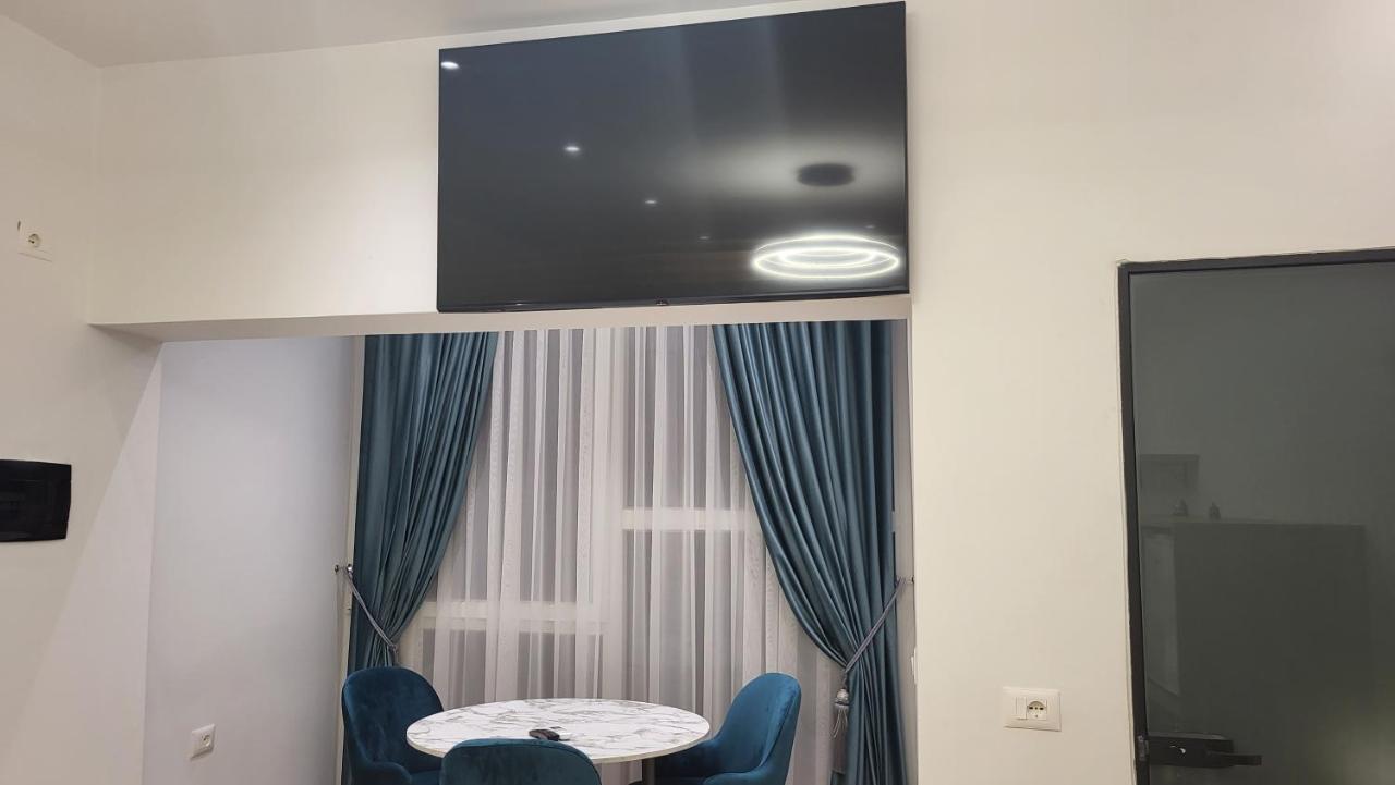 Karanxha'S Room Tiranë Eksteriør bilde